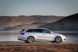 SKODA_OCTAVIA_COMBI_Dynamisch_116402