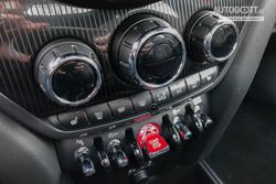 Mini-Countryman-JCW-Innen