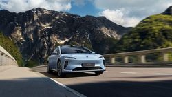 NIO ET5 Touring Exterior 18