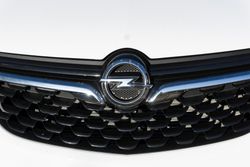 Opel Zafira Überarbeitung 2_20