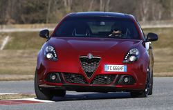 ALFA ROMEO GIULIETTA NUOVA-2