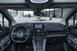 65581-proace-city-verso-2020-details-35-web-lr