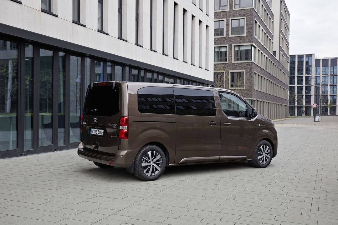 71839-toyota-proace-verso-069