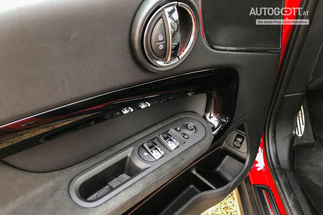 Mini-Countryman-JCW-Innen