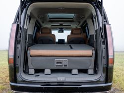 hyundai-staria-1121-details-04_jpg