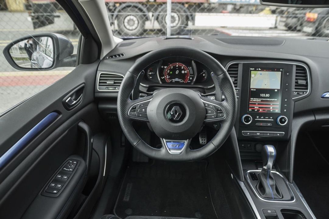 Fesch et frâiche: Renault Megane GT-1