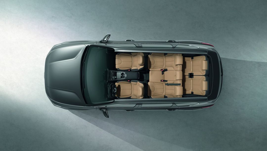 SantaFe_Seven_MY21_Innenraum_Vogelansicht_UEbersicht_jpg