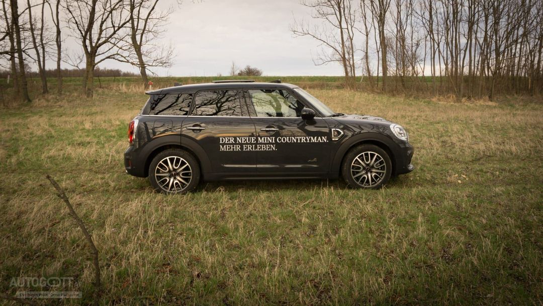 MINI-Countryman-S-Website-13