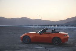 Mazda-MX-5-30-Jahre