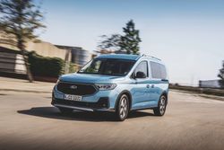 2022_FORD_TOURNEOCONNECT__ACTIVE__EXT_07