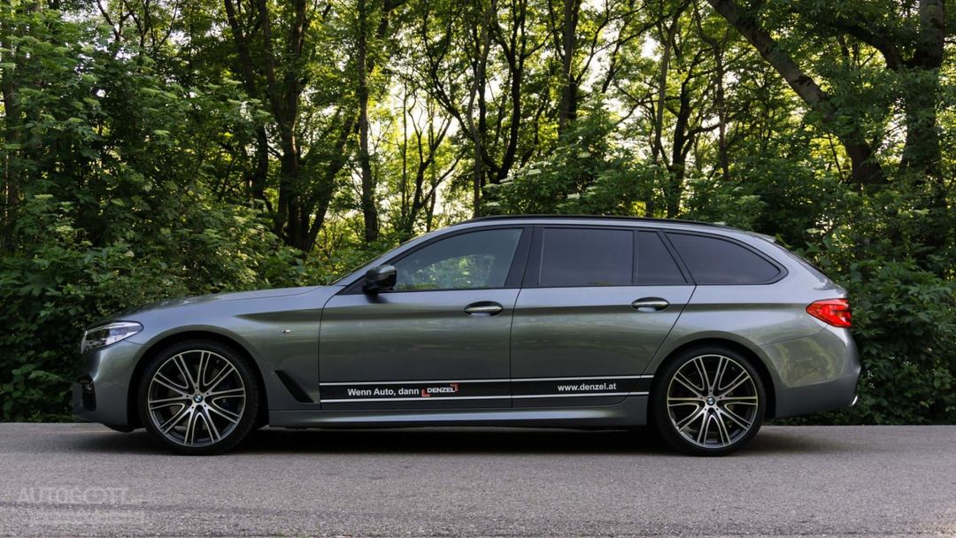 BMW-540i-Touring-M-Sport-web-1