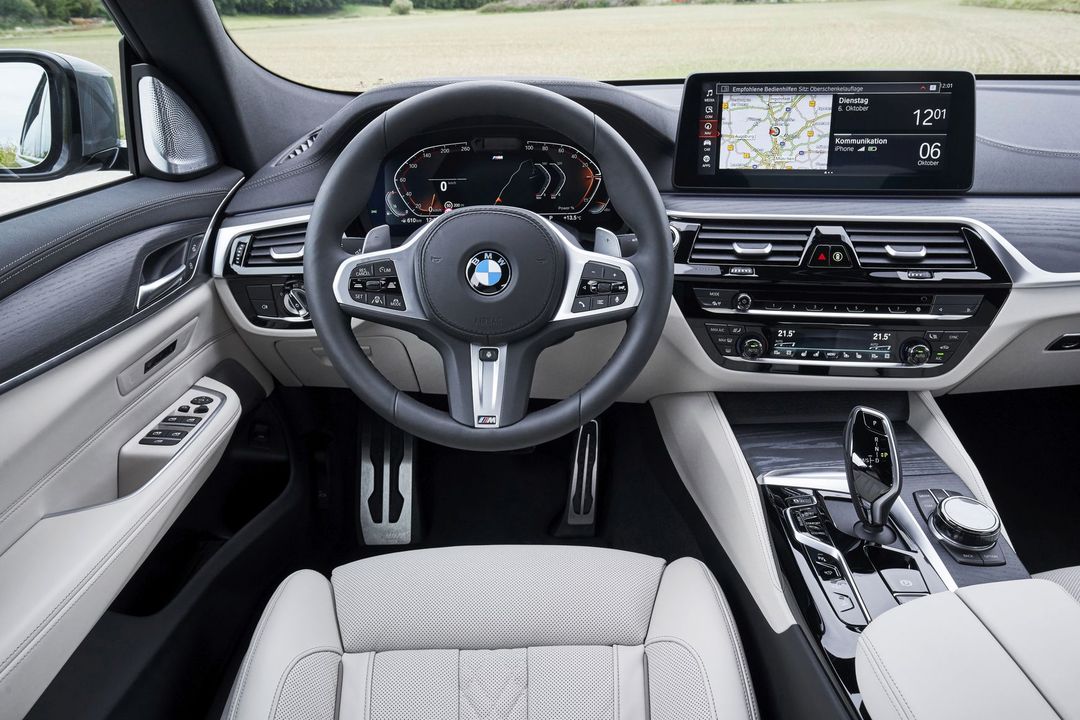 P90404179_highRes_the-new-bmw-640i-xdr