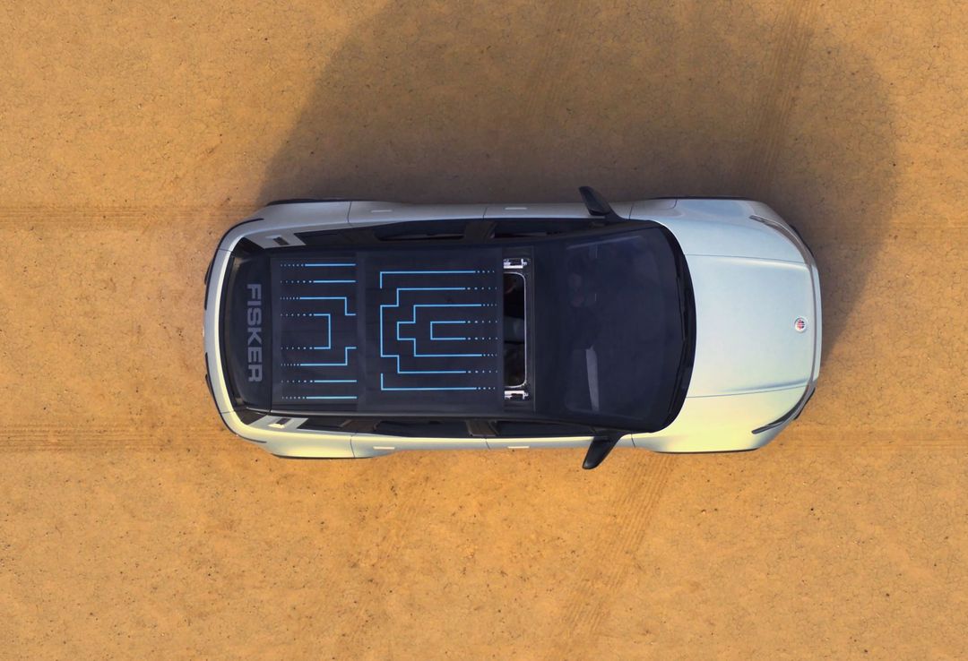 Fisker_Ocean_One_2022_Silver_Lining_Rabbit_Lake_anti-knight-rider-v3_3840x1634_02_20220721_g73whs-_vnkarz