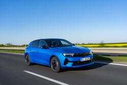 OpelAstraElectric_522098