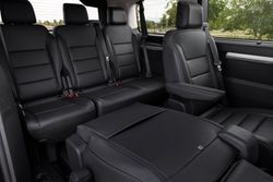 Opel-Zafira-e-512838