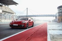 Porsche-Vienna-Autoshow-2019