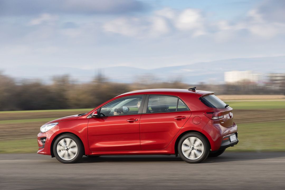 Kia_Rio_MY22_04