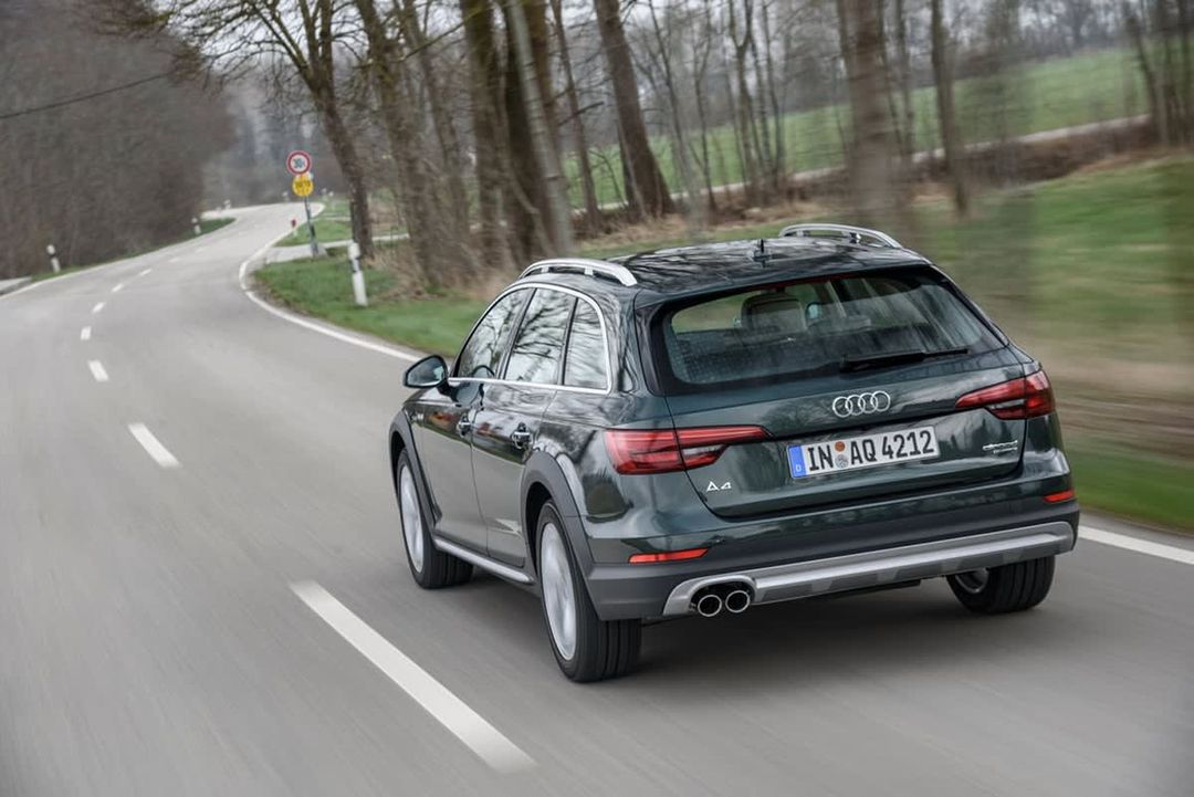 Audi-A4-Allroad-Quattro-2016