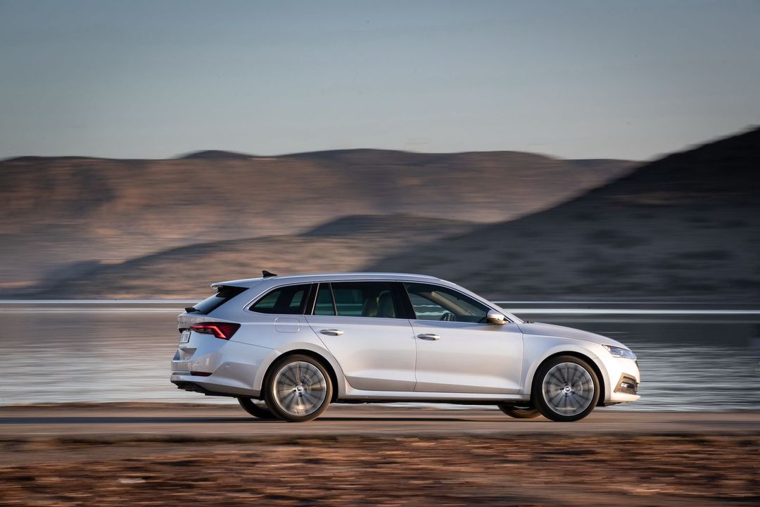 SKODA_OCTAVIA_COMBI_Dynamisch_116402