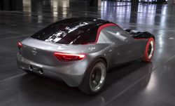 Opel GT Concept - Wenn Tradition auf Zukunft trifft-1