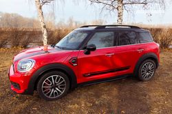 Mini-Countryman-JCW-Außen