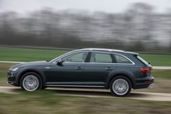 Audi-A4-Allroad-Quattro-2016