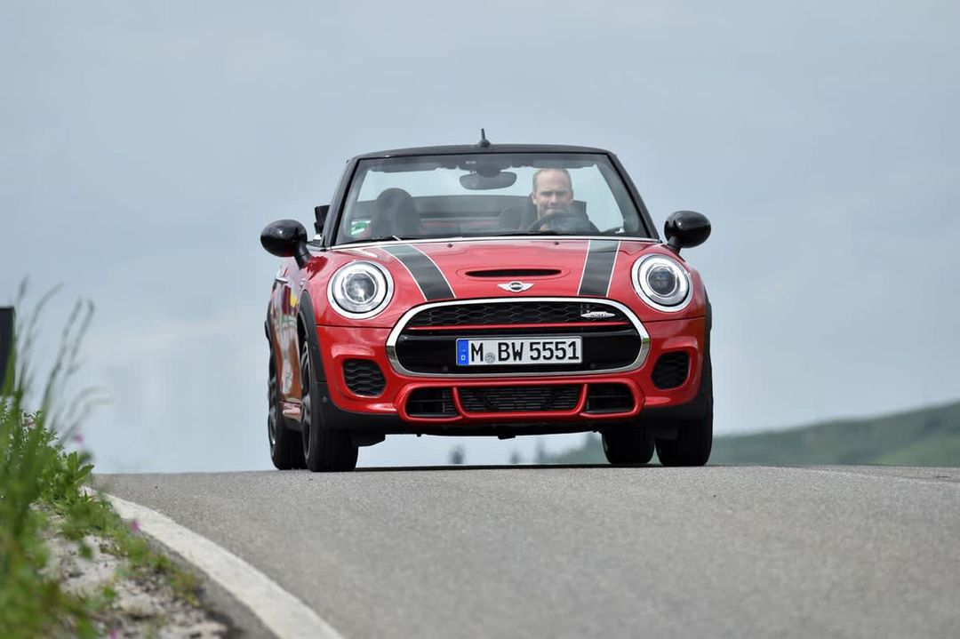 Mini Cabrio John Cooper Works - Sturmzeit-2