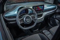 201109_F_Neuer_Fiat_500_Cabrio_038