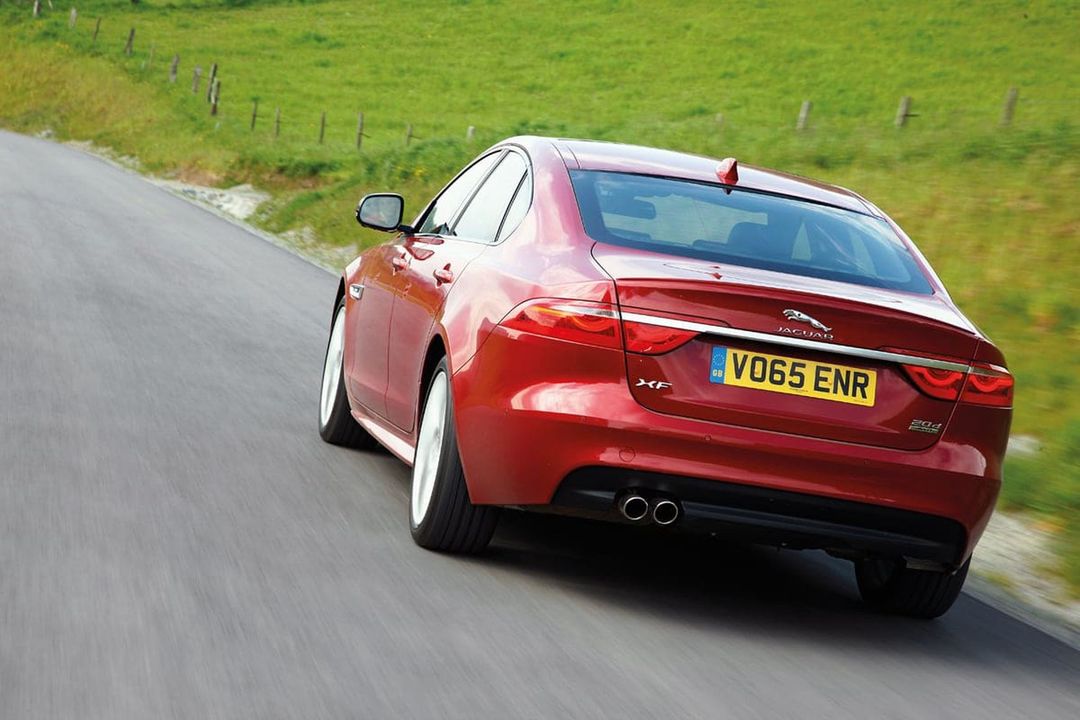 Jaguar XF 20 AWD - Die Katze spurt!