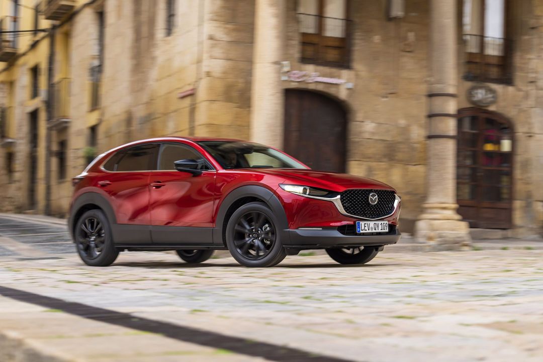 2022_mazda_cx-30_src_spain_act_27