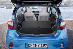 hyundai-i10-0120-aqua-turquoise-trunk-04