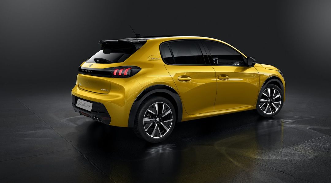 PEUGEOT_208_1902STYP018