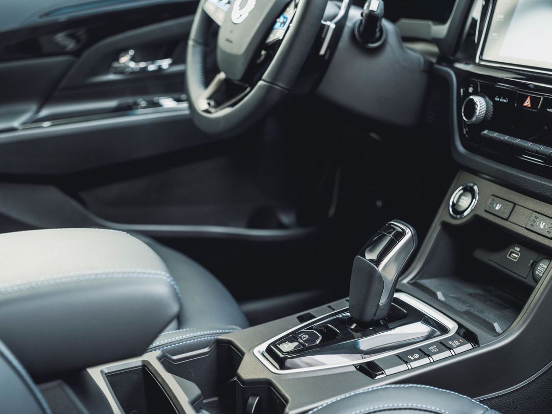 SsangYong_Motors_Deutschland_Korando_eMotion_Innenansicht_1_300dpi