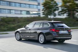 P90404031_highRes_the-new-bmw-530d-xdr