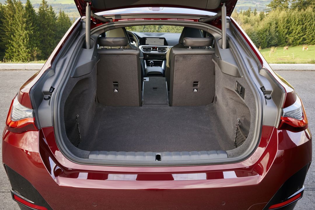 P90443952_highRes_bmw-m440i-xdrive-gra