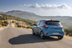 hyundai-i10-0120-aqua-turquoise-32