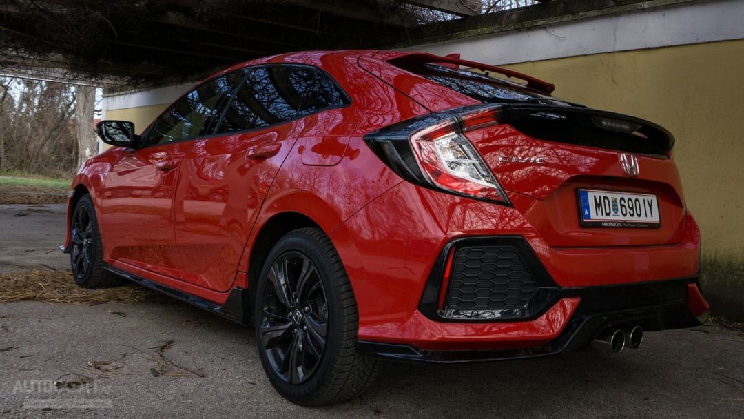 Honda-Civic-Sport-Plus-VTEC-3