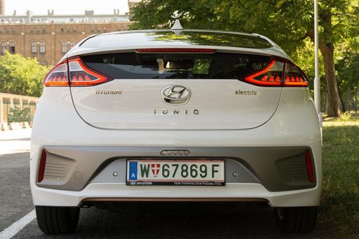 Die Förderung für Elektroautos wird ab 2019 neu geregelt.