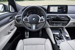 P90404179_highRes_the-new-bmw-640i-xdr