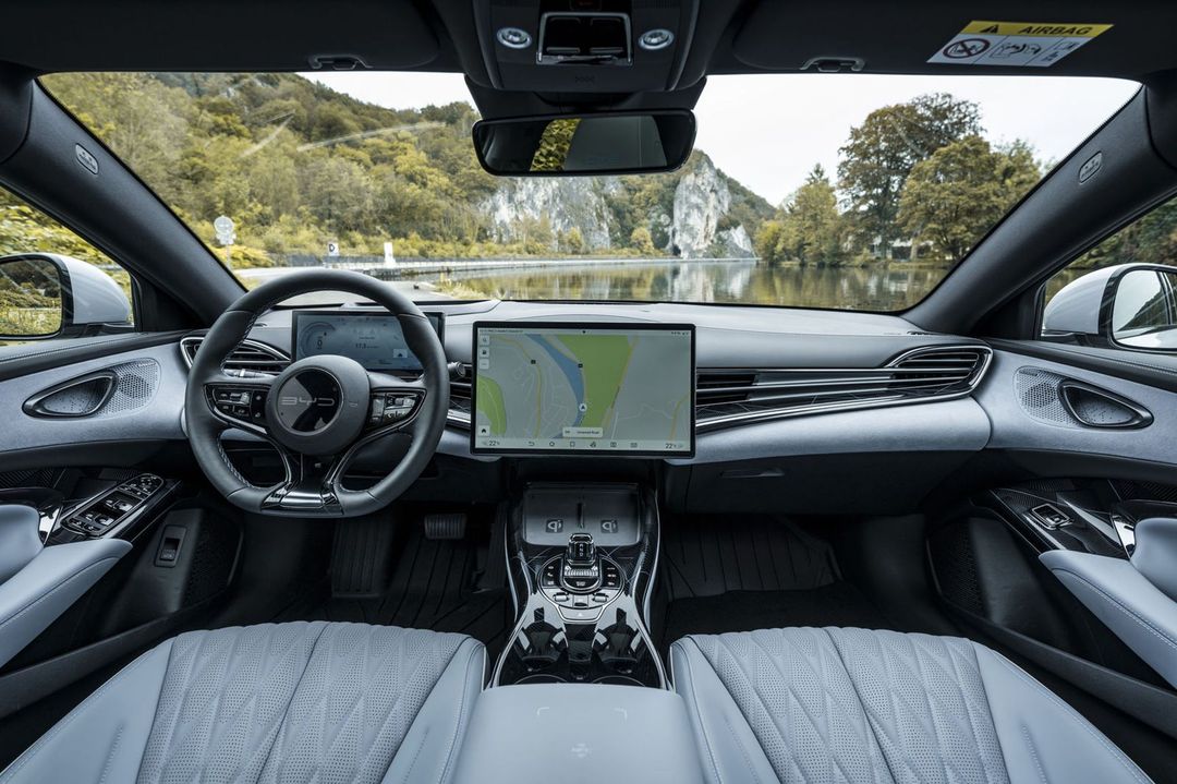 BC471C50-8A54-43EC-A2AC-EE3C1CB05358