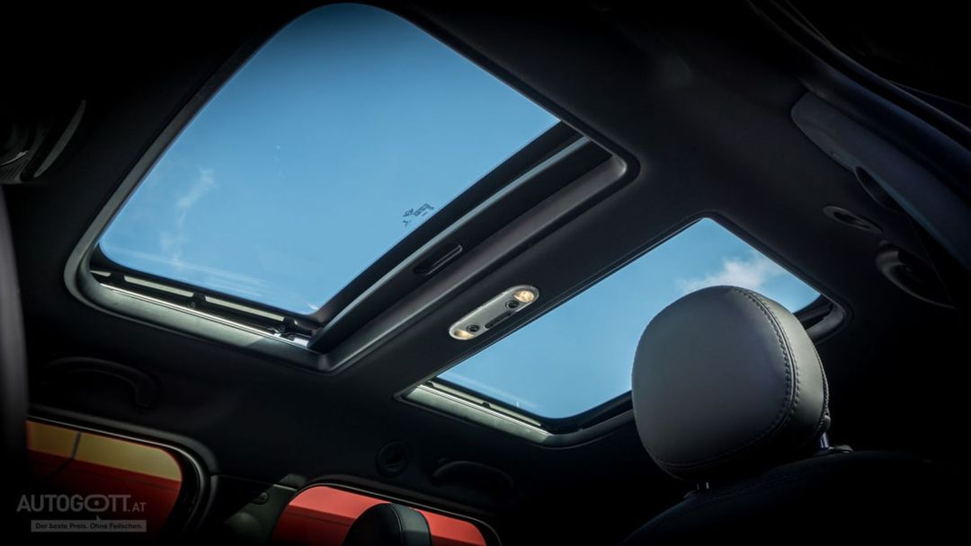 Mini-Cooper-Countryman-JCW-22