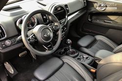 Mini-Countryman-JCW-Innen