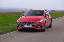 Hyundai_i30_Kombi_035