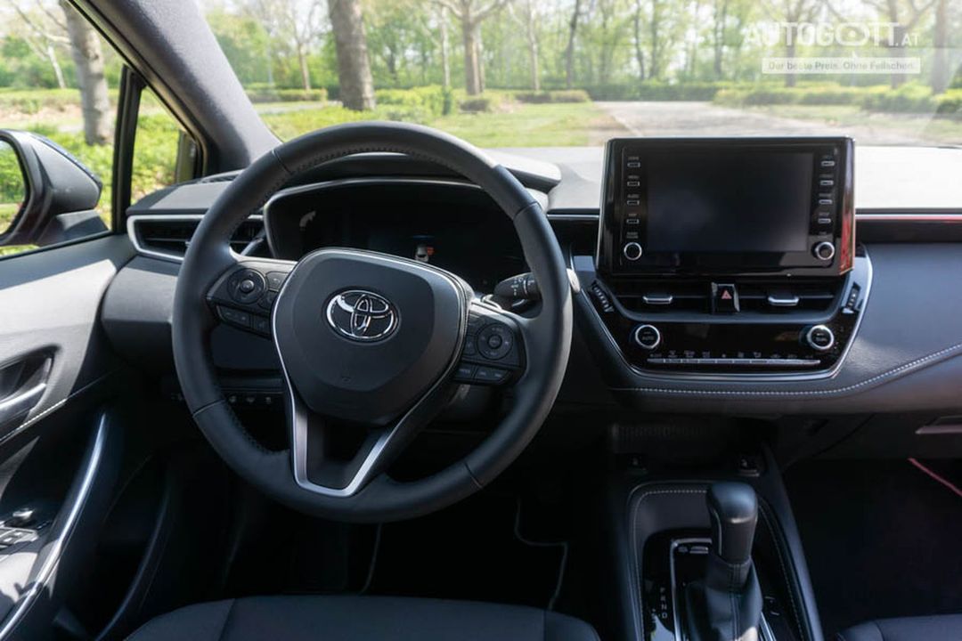 toyota-corolla-2019-innen
