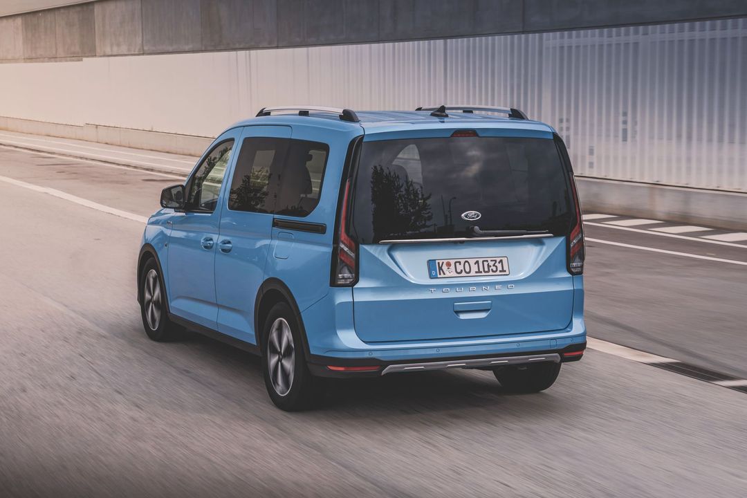 2022_FORD_TOURNEOCONNECT__ACTIVE__EXT_08