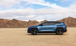 Fisker_Ocean_2022_Big_Sur_Blue_Side_Profile_michael-muller-rabbit-lake-blue-8422-20211229-copy_mitss2