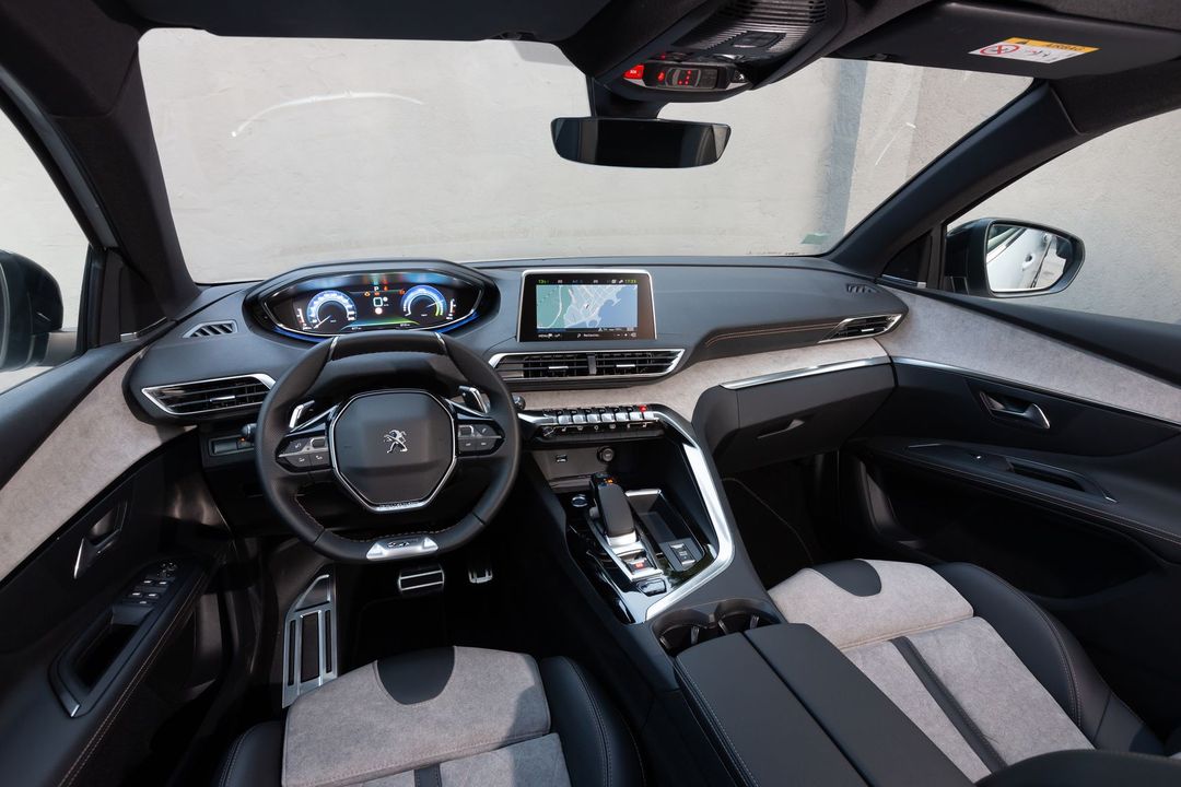 PEUGEOT_3008HYBRID_TESTDRIVE_0120TC_202