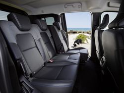 885090a-F275-23TDIEULHD_TOWNSTAR_EV_COMBI_016_LR