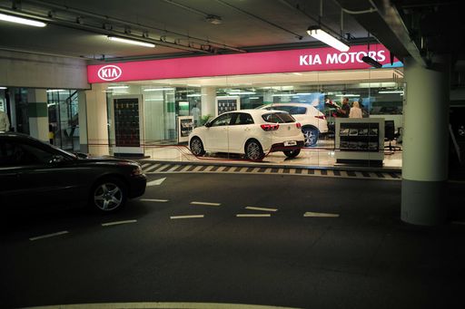 Kia_Autohaus_Riverside