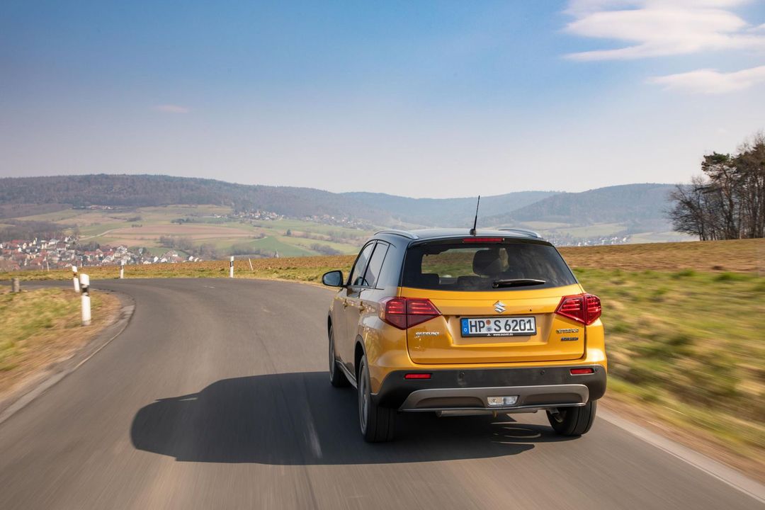 Suzuki_Vitara_023
